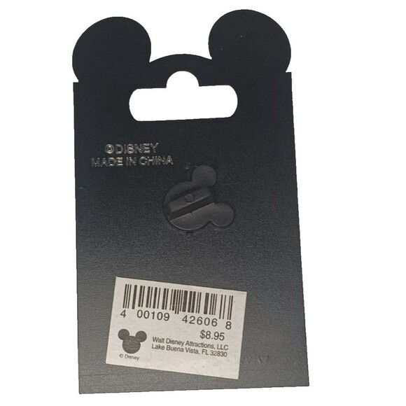 Disney Pirates of the Caribbean Attraction Davy Jones Pin Halloween Spooky - Picture 2 of 3